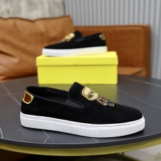 Fendi Low Shoes